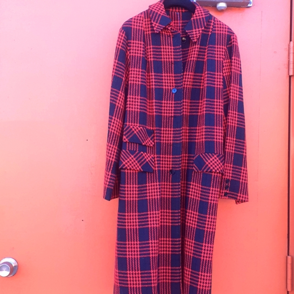 Unique “Mrs. Maisel” style vintage Plaid wool? coat Duster M Asymmetrical pocket